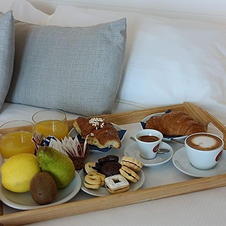 Hotel Villa Ambra Орбетелло Экстерьер фото