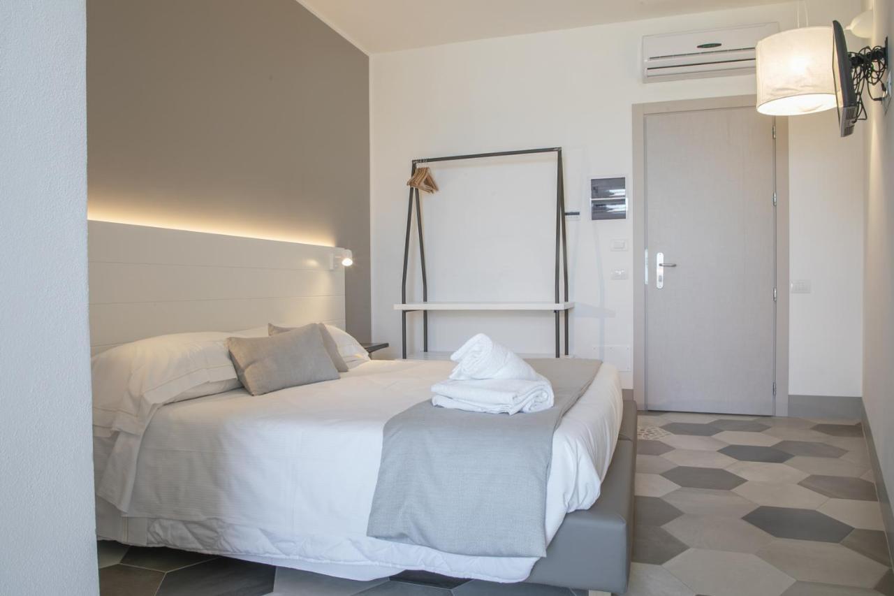Hotel Villa Ambra Орбетелло Экстерьер фото
